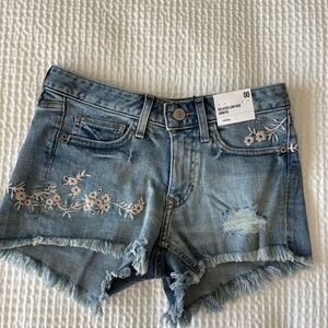 ⚡️Flash Sale⚡️ Embroidered Denim Shorts